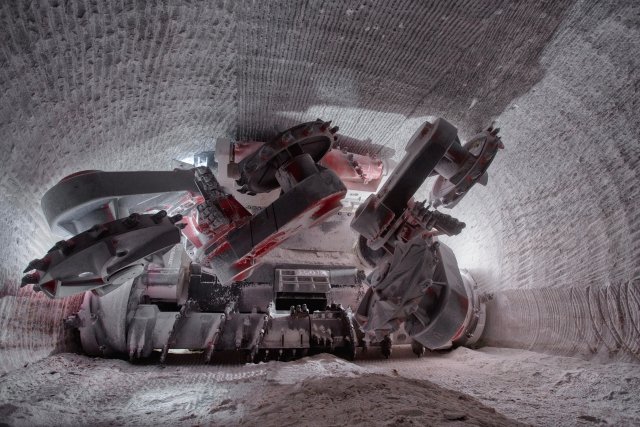 Протяжённость подземных выработок Гремячинского ГОКа уже превышает 80 км.