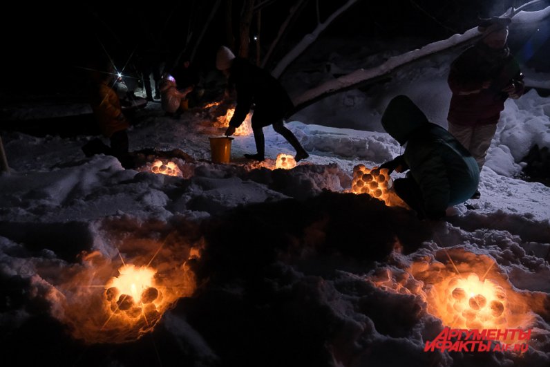 «Праздник Снежных Фонарей» в Перми.