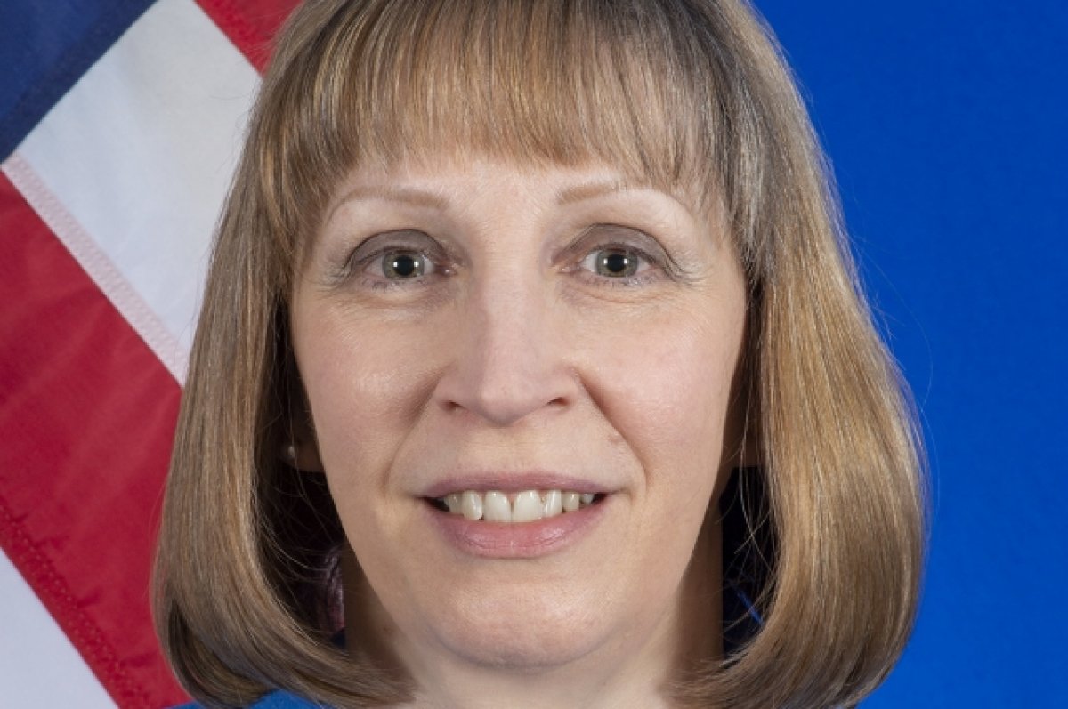 Сенат утвердил назначение Линн Трейси послом США в РФ