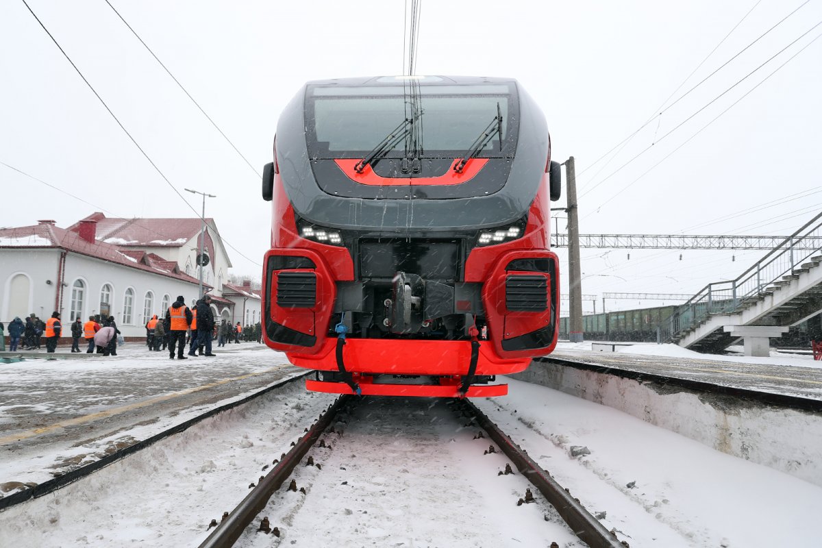 Поезд узловая москва