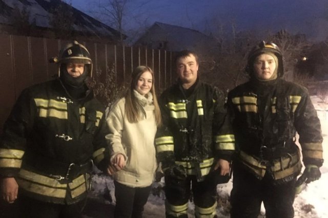17-летняя орчанка Ксения Жильцова спасла своих соседей от пожара.