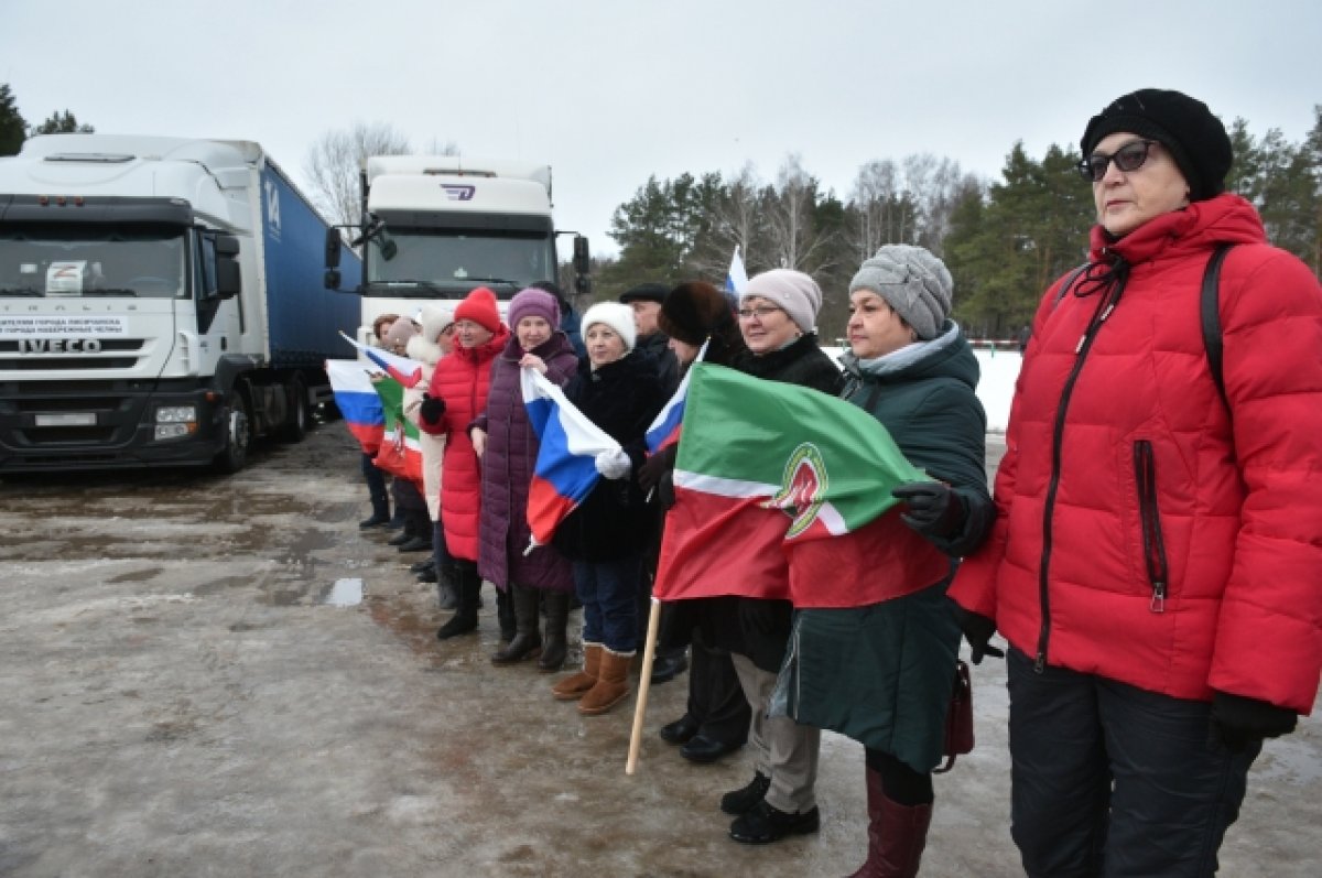 Помощь из Челнов: ещё 7 машин с продовольствием отправлены в Лисичанск |  АиФ Казань