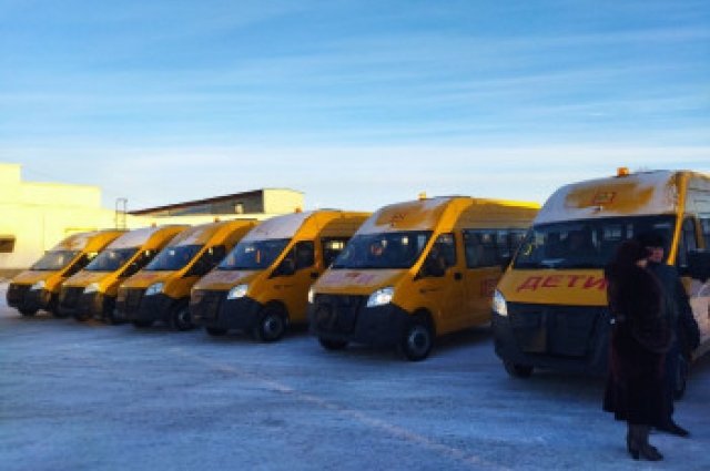 В Оренбуржье получили новые школьные автобусы