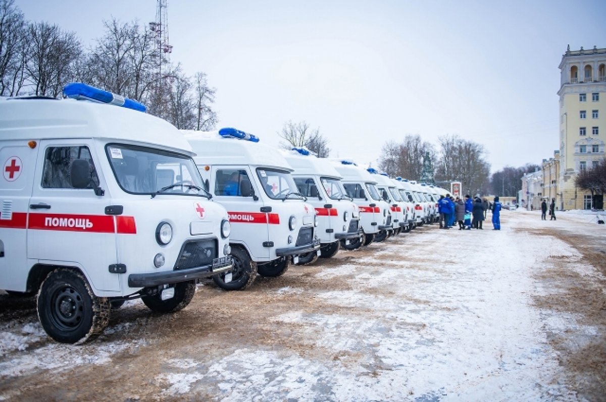 Автомобиль скорой помощи фото