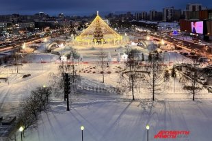 Новогодние праздники продолжаются.