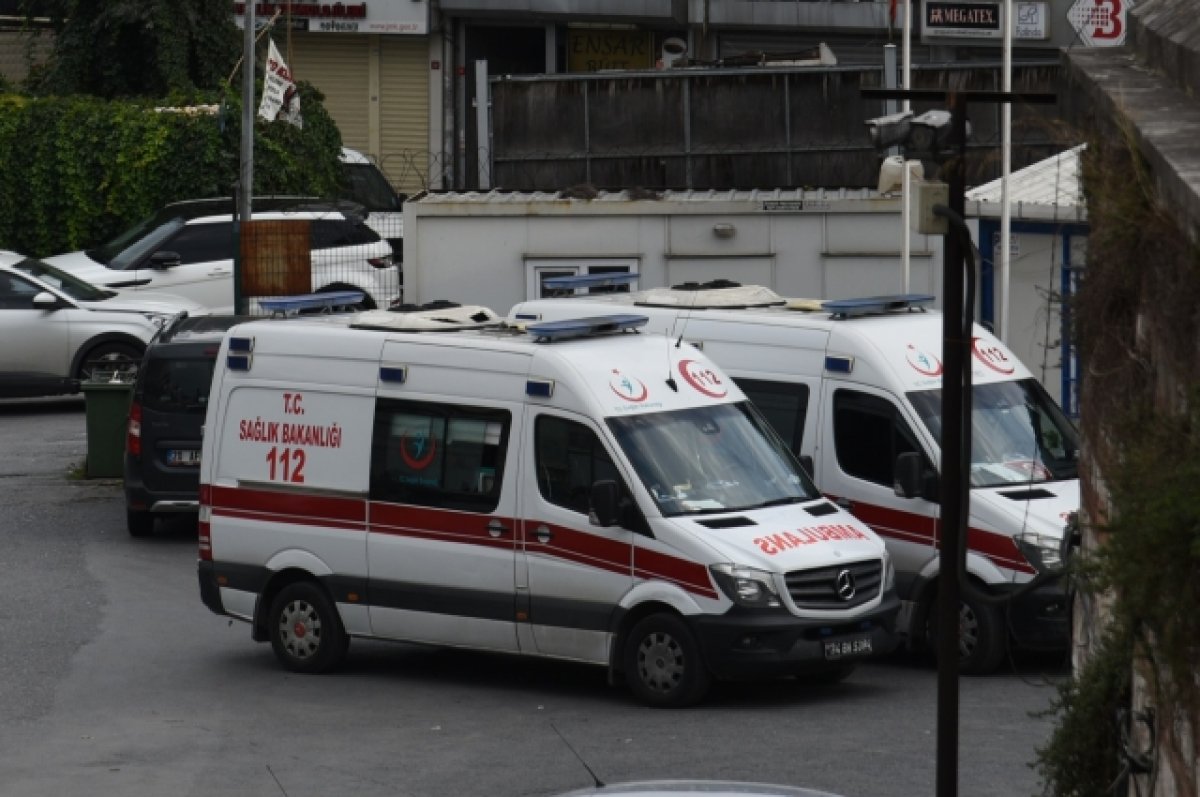 Takvim: причиной ЧП в турецком ресторане стал взрыв газового баллона