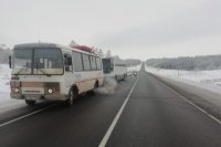 Горело днище: в Гайском районе загорелся туристический автобус с детьми и взрослыми.