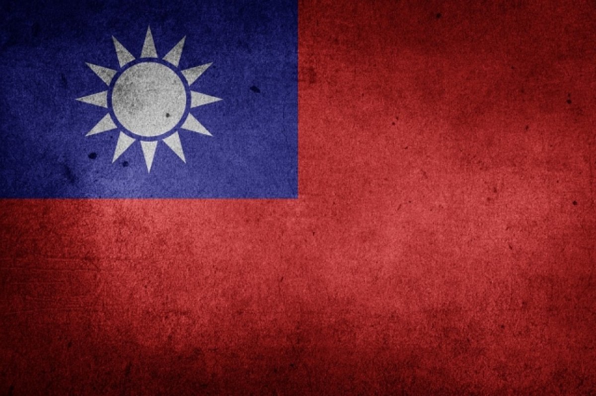 Бывший генсек НАТО прибыл на Тайвань и выразил поддержку острову