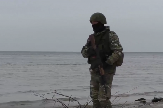 Российский военный в районе Днепра. 