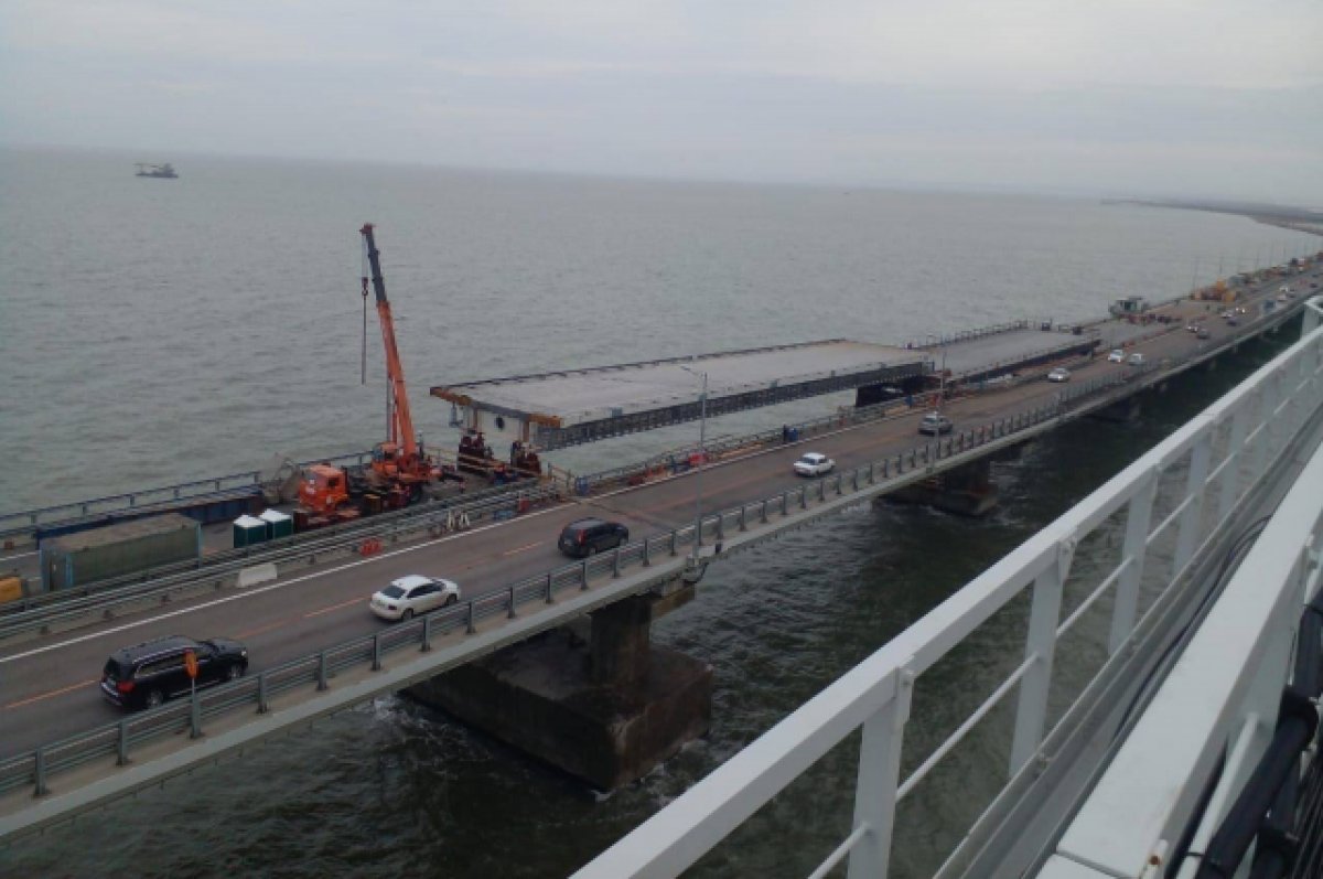 Первые два пролета левой стороны Крымского моста установят в январе