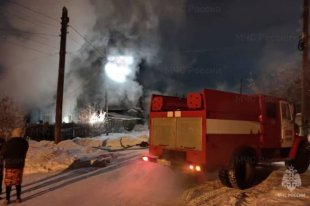 Два человека пострадали при пожаре в доме-памятнике в Санкт-Петербурге