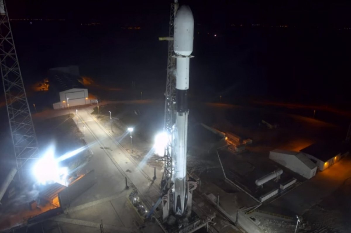 Ракета компании SpaceX вывела на орбиту спутники OneWeb