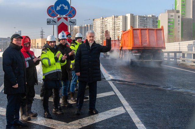 Сергей Собянин открыл движение по Старорублёвскому путепроводу