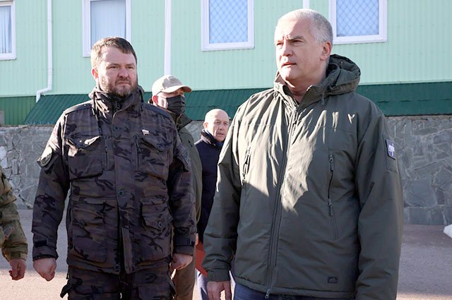 Сергей Аксёнов посетил одно из воинских подразделений.