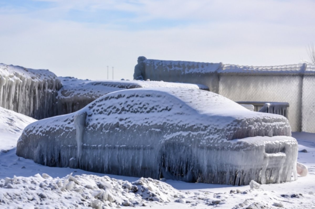 Заведи свой лед. Что происходит с машиной в морозы −70 градусов?