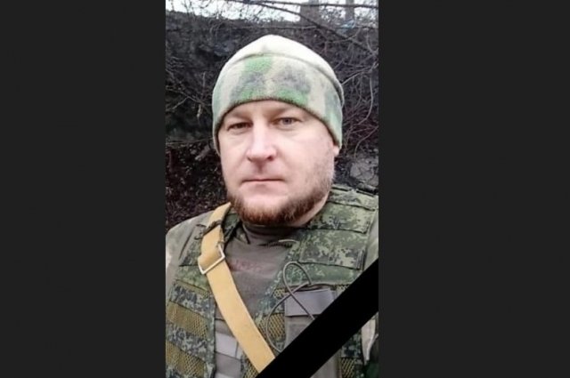 В Курманаевском районе простились с погибшим в СВО Владимиром Кузяевым.