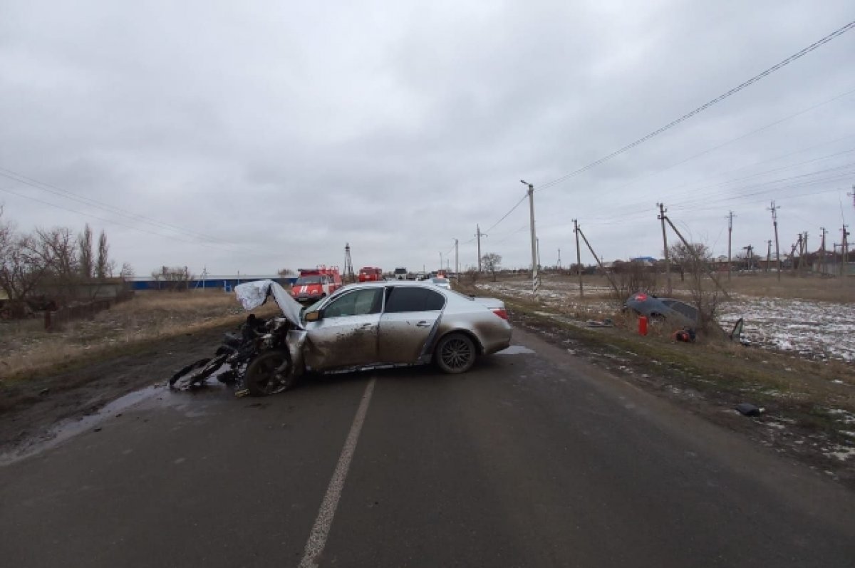 Два человека погибли в ДТП с BMW в Ростовской области