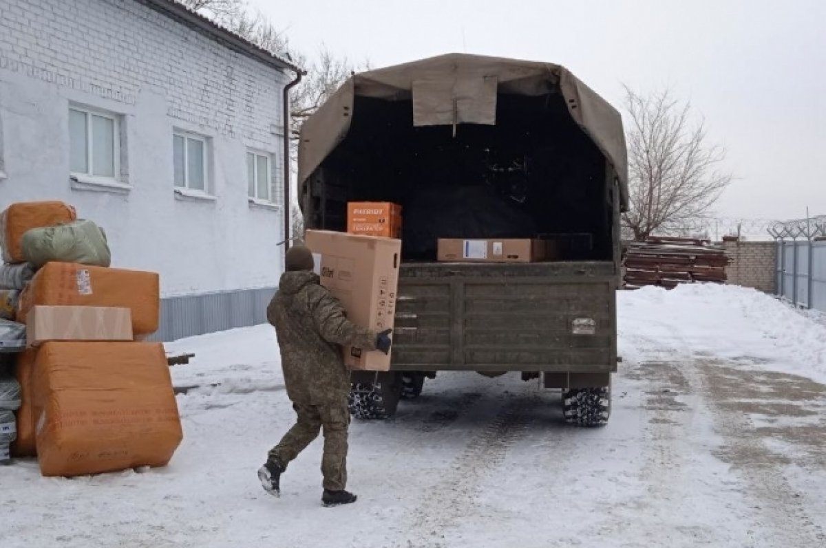 Из Волгоградской области в зону СВО отправился конвой с рациями и дронами