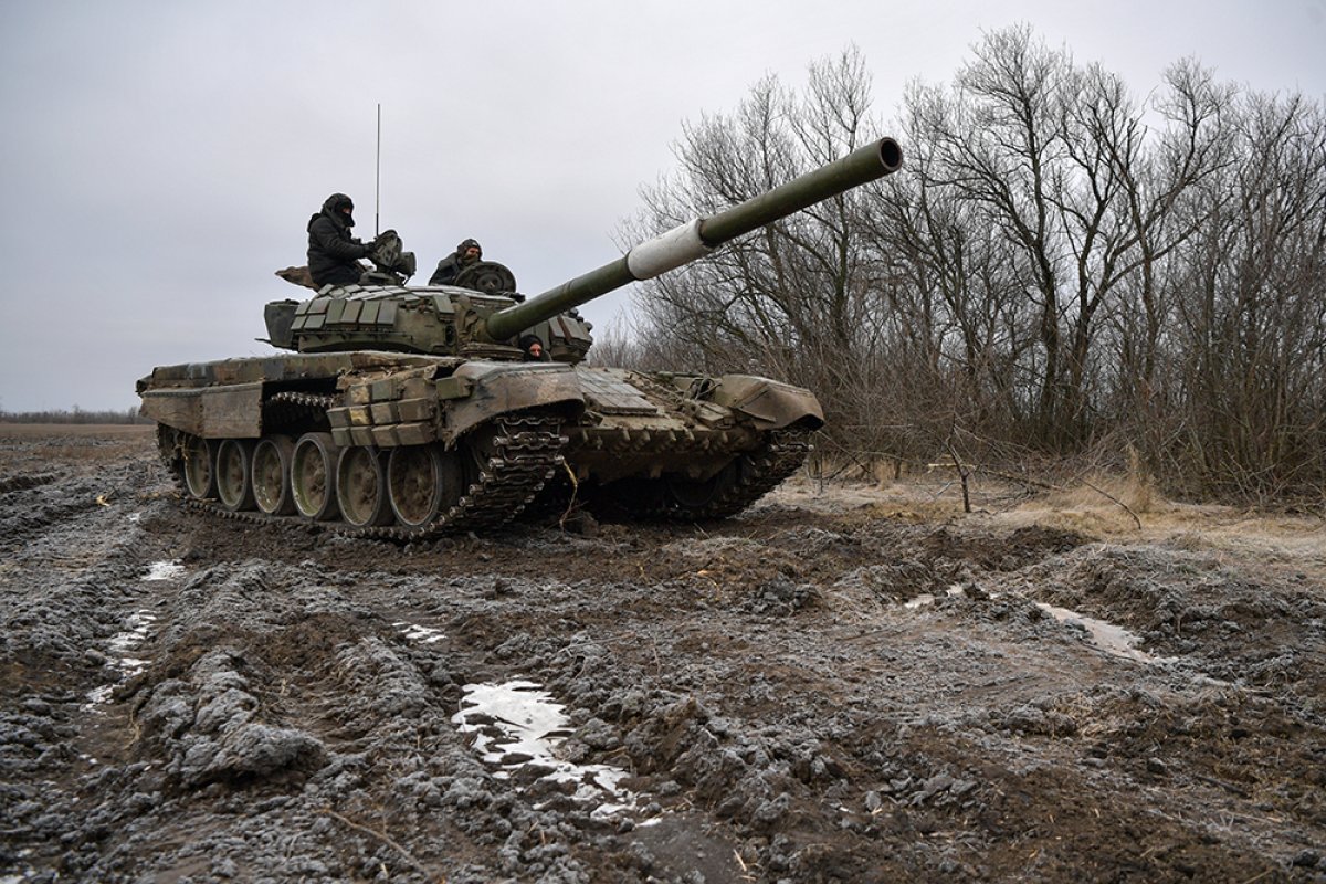 Командир танковой роты рассказал о сдающихся в плен украинских военных
