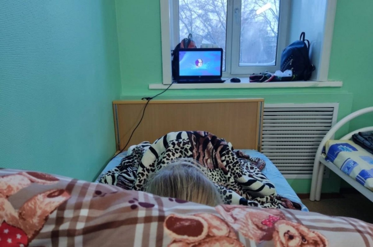 Девочка попала в реанимацию после катаний на тюбе в Иркутской области