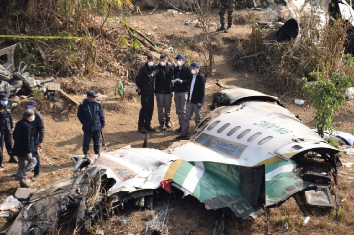 Дипломат рассказал, как опознают погибших в авиакатастрофе в Непале россиян