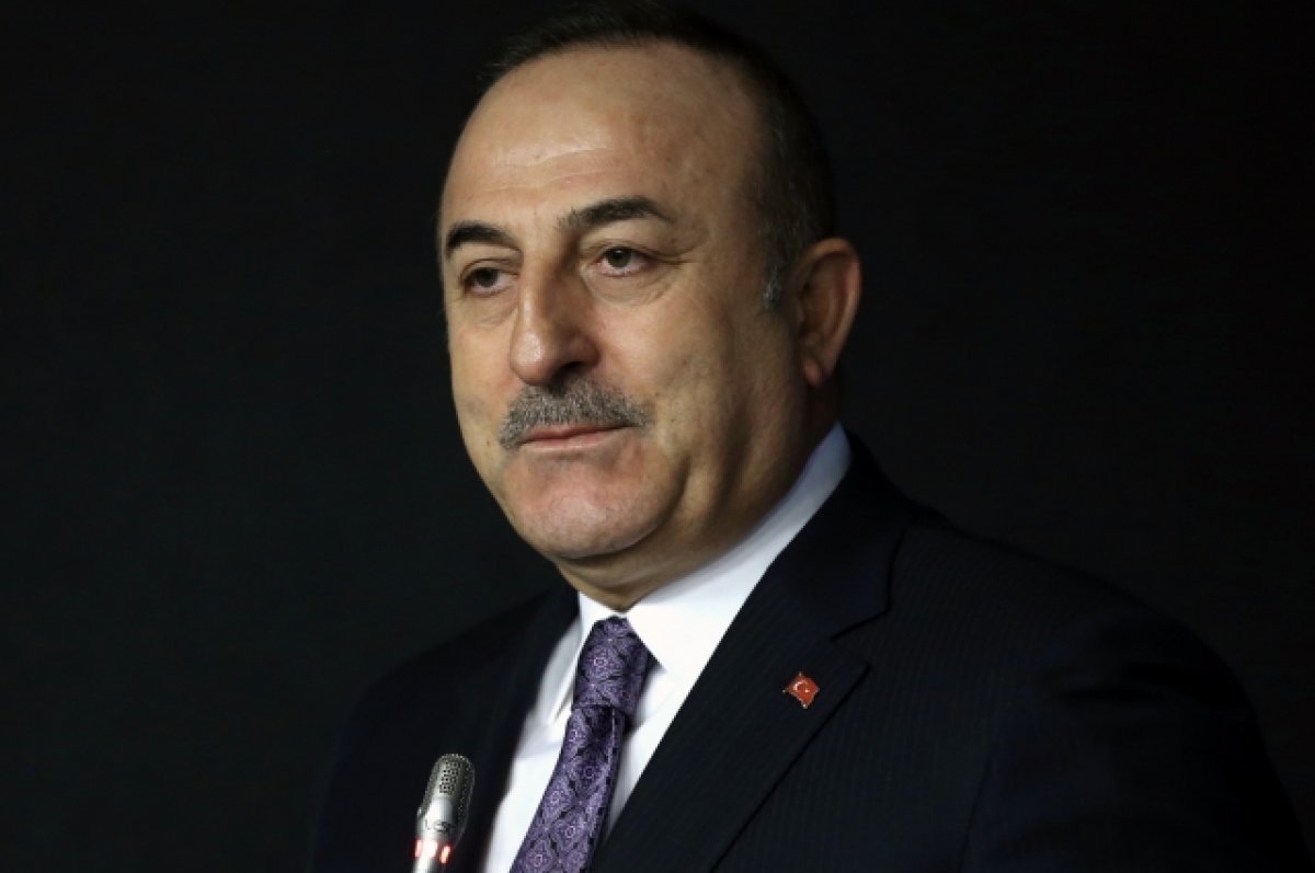 Чавушоглу заявил, что Турция не получала условий от США по операции в Сирии