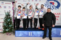 Команда «Таймыр» из Дудинки взяла серебряную медаль на соревнования по керлингу среди команд Красноярского края.