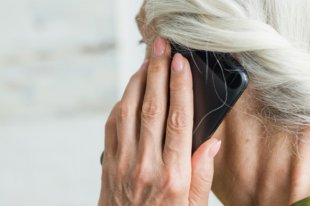 Более 850 тысяч перевела оренбурженка на 26 телефонных номеров.