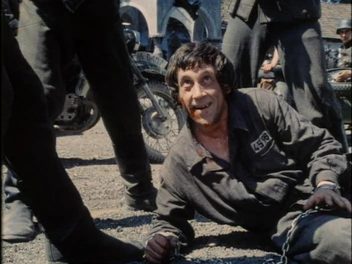 Владимир Высоцкий в фильме «Единственная дорога», 1975 года.