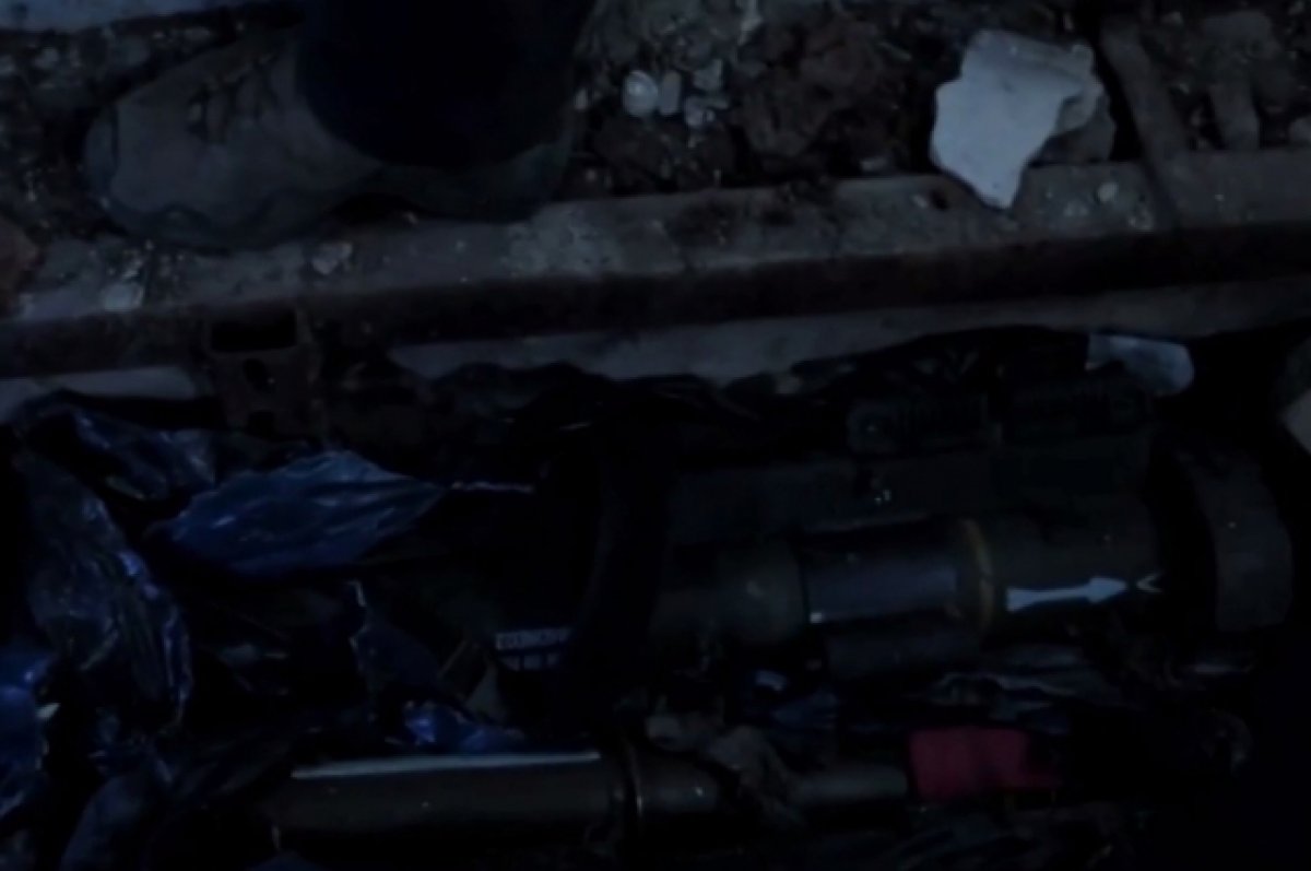 В ЛНР нашли схрон с иностранным оружием для диверсантов