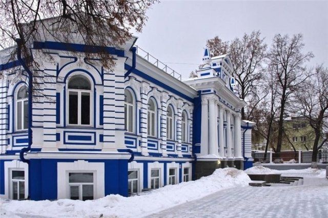 Пермские театры приглашают на спектакли для детей и взрослых.