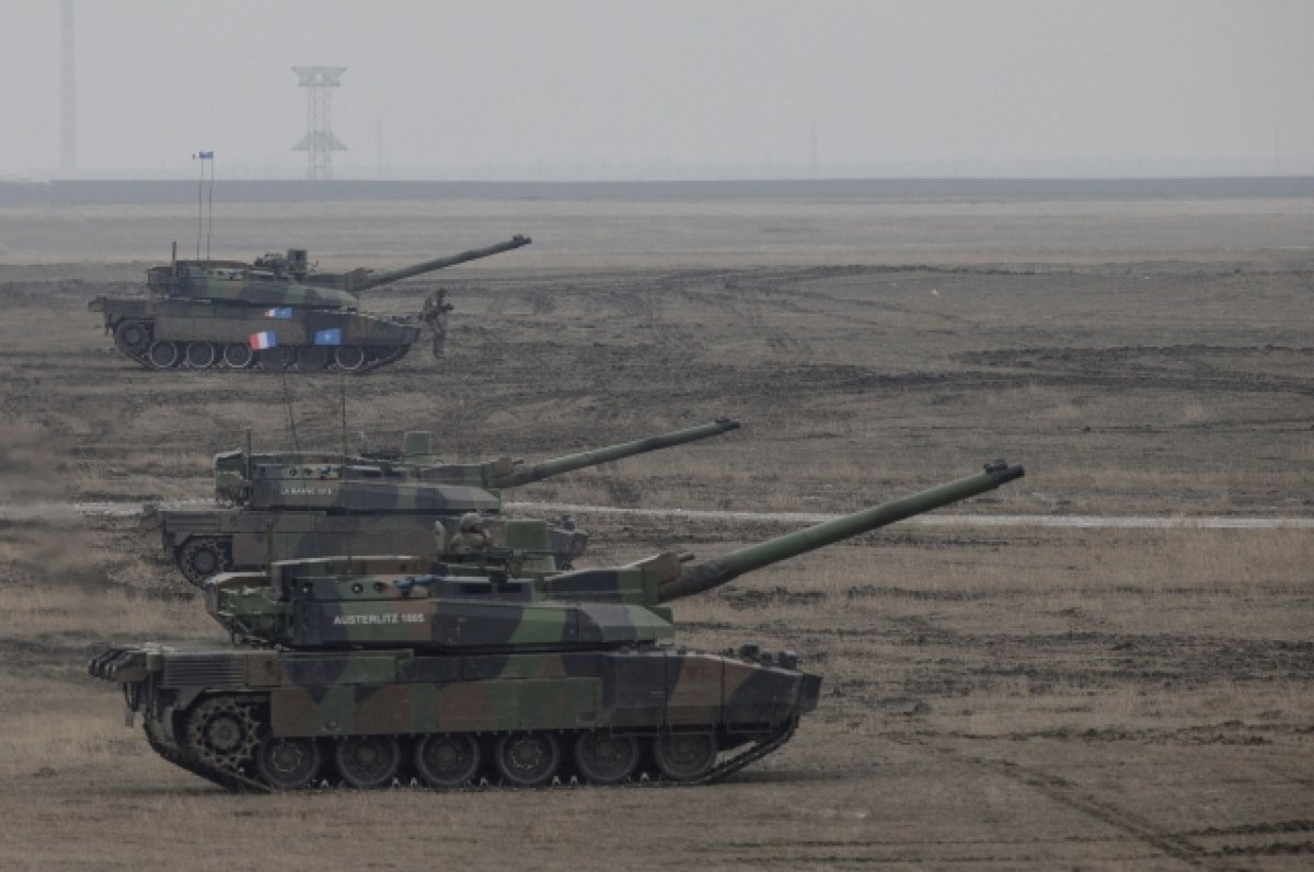 Франция пока не приняла решение о передаче Украине танков Leclerc