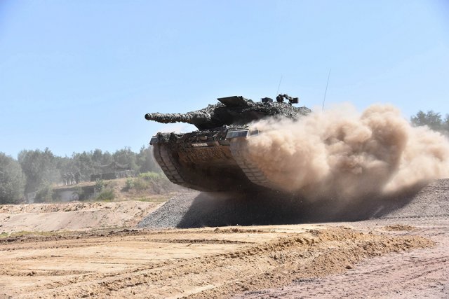 Танк Leopard 2.