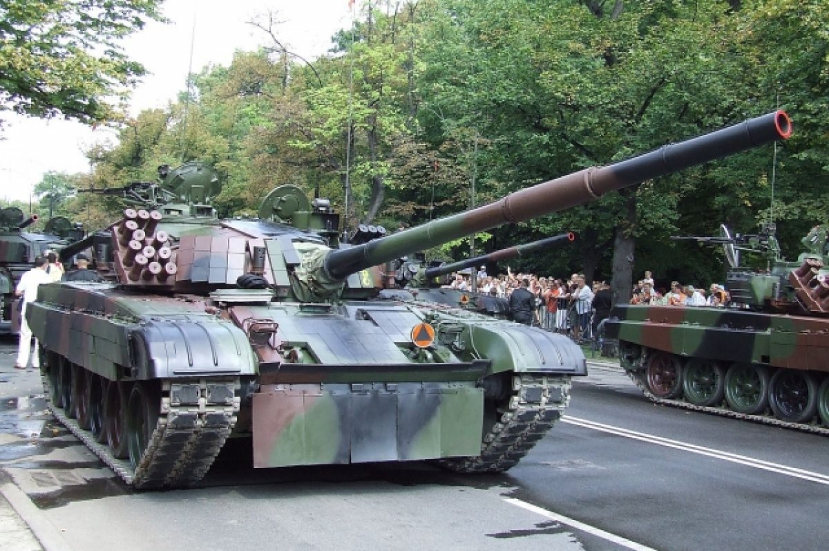 Военный эксперт Дрозденко объяснил, почему Польша отправляет Украине танки