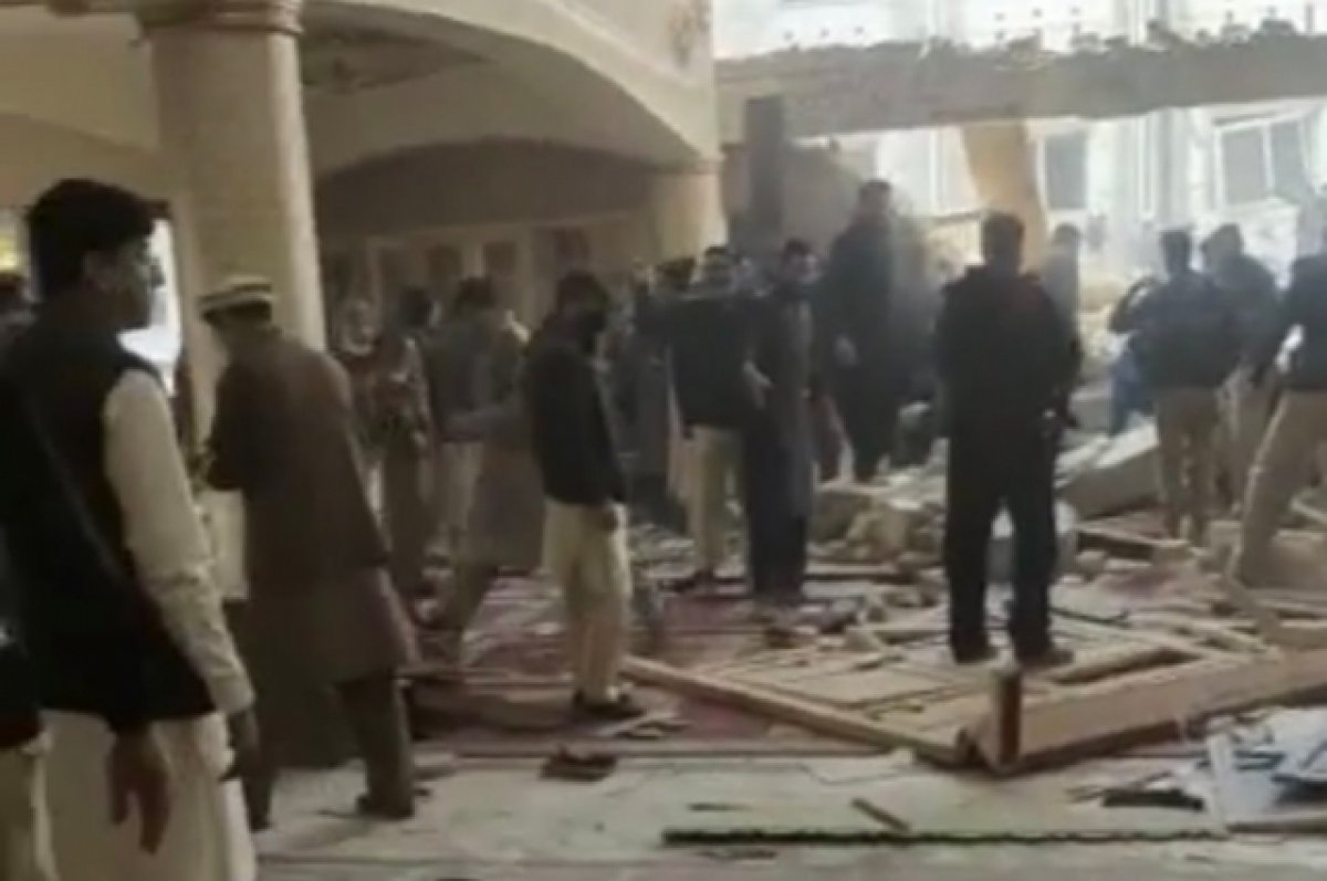 Dawn: число погибших при взрыве в мечети в Пакистане возросло до 28