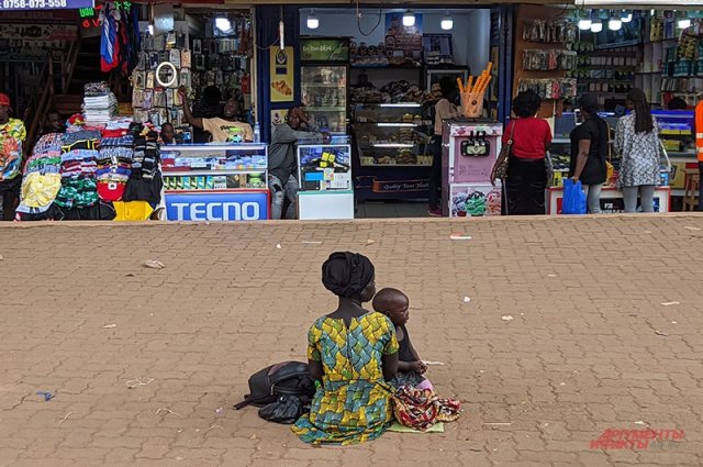 Кампала-Энтеббе, Уганда