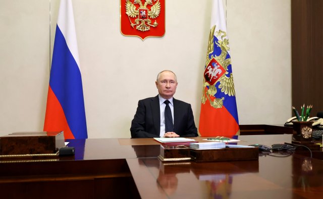 Путин выразил надежду, что Собянин продолжит активное развитие Москвы0