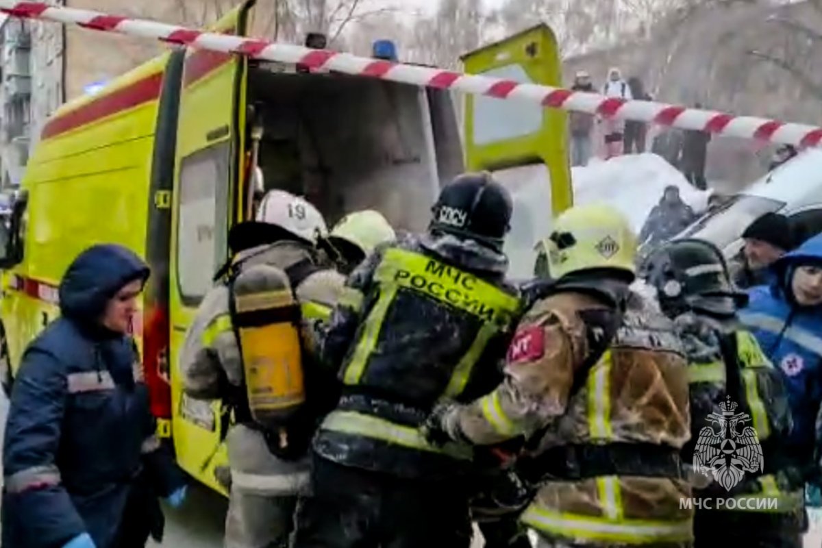 Появилось видео спасения женщины после взрыва дома в Новосибирске | АиФ  Новосибирск