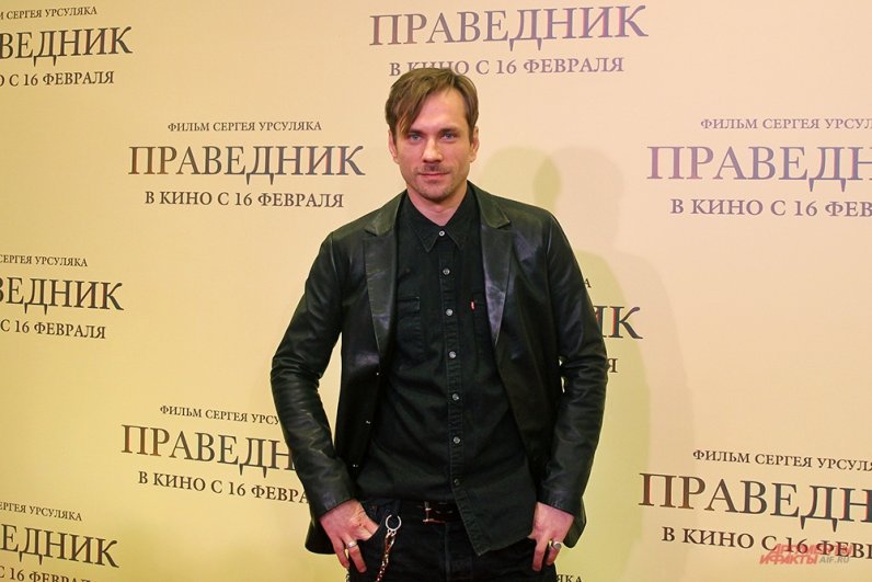 Актер Александр  Горбатов.
