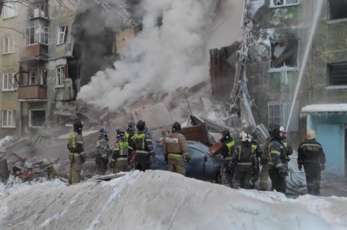 Число погибших при взрыве газа в доме в Новосибирске выросло до 7 человек