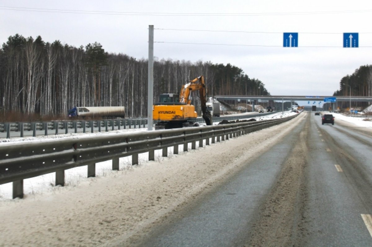 Свердловские власти не будут делать проезд по ЕКАД платным | АиФ Урал