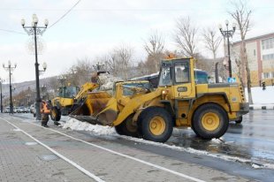 Днем на расчистку УДС привлечены 114 единиц техники и 131 рабочий.