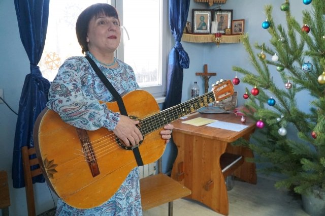 Песня может пробудить даже самое загрубевшее сердце и подарить надежду на лучшее, считает Татьяна Рубанская.