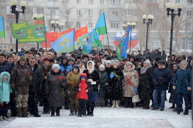 В Оренбурге прошли торжественные мероприятия, посвященные 34-ой годовщине вывода советских войск из Афганистана.