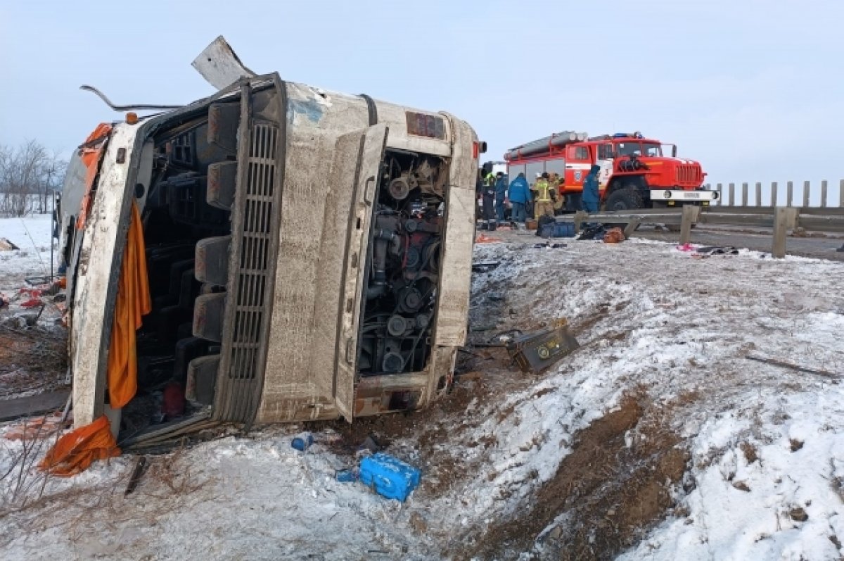 В ДТП с автобусом в Ингушетии погибли два человека