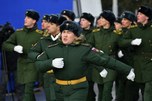 Глава Татарстана поручил отметить День защитника Отечества на самом достойном, высоком уровне. 