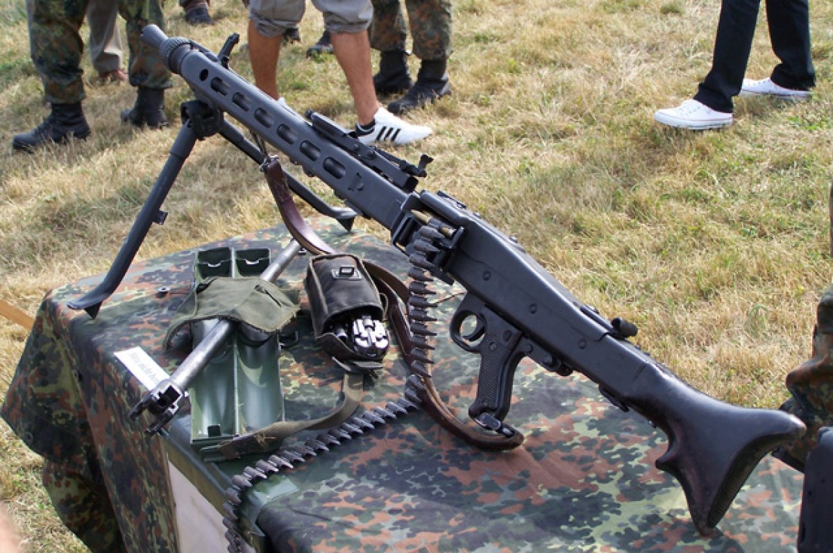 ВС РФ нашли под Авдеевкой боекомплект для пулемета натовского калибра
