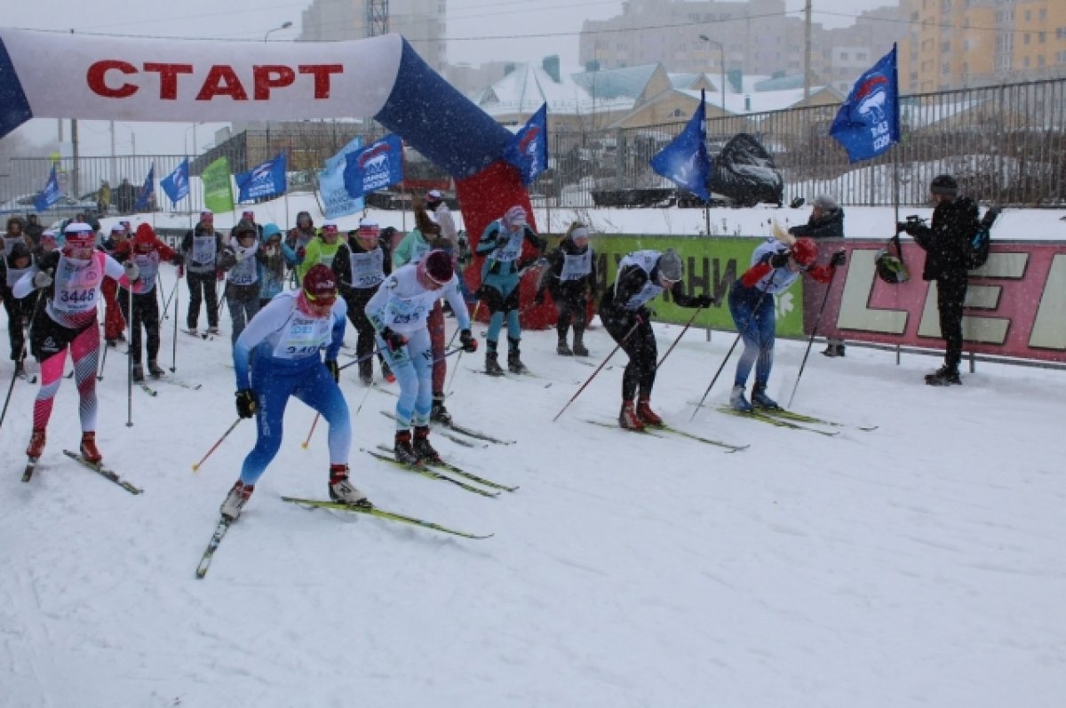 Более 6 тысяч брянцев приняли участие в соревнованиях Лыжня России