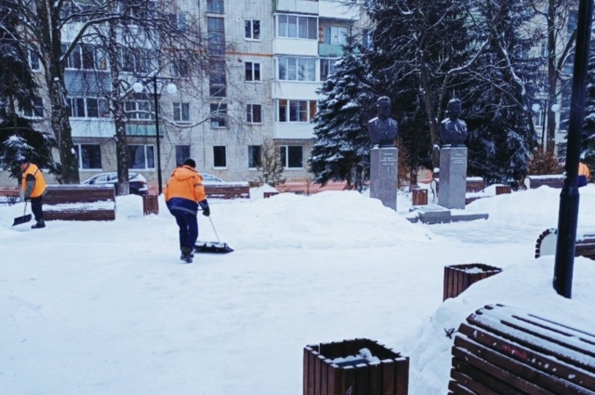 Прогноз погоды в узловой на 14. Снегопад. Погода снегопад.