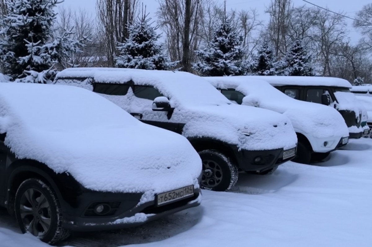 На Красноярск ближе к утру обрушился снегопад | АиФ Красноярск